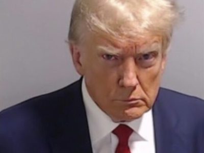 Fichan a Donald Trump en una prisión de Atlanta, un hecho inédito en la historia de EU