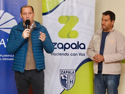 Gutiérrez y Koopmann inauguraron el primer Centro Neuquino de Robótica en Zapala