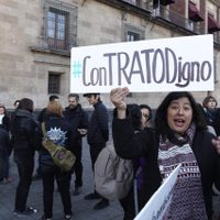 Incertidumbre laboral provocará crisis en el INAH, advierten empleados en Palacio Nacional