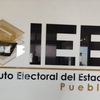 Simpatizantes de Morena toman consejos electorales en dos municipios de Puebla