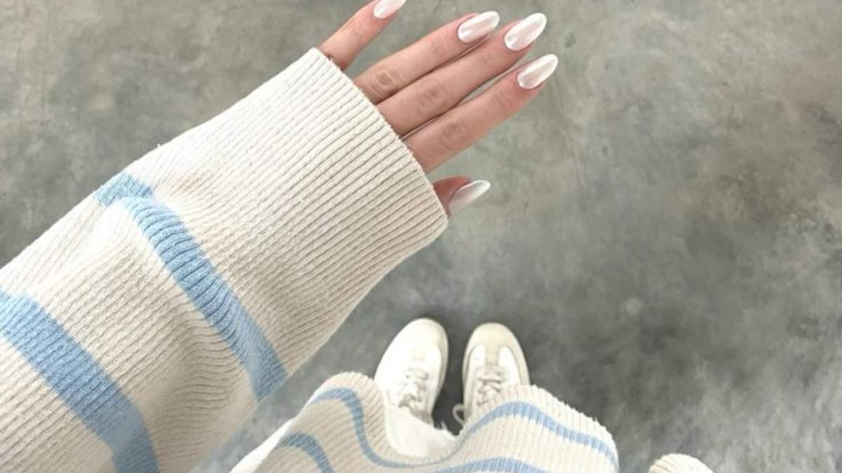 La primavera se acerca y con ella renace el deseo de renovarse. Estos cinco diseños de manicura son una apuesta segura. Fuente: (Instagram)