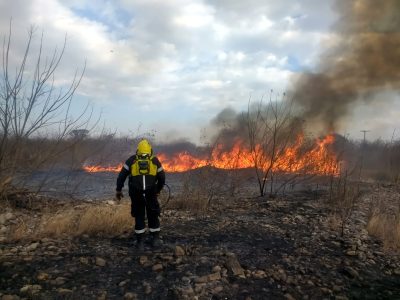 Un feroz incendio mantuvo en vilo a la ciudad de Picún Leufú