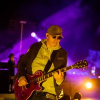El guitarrista de Los Funtamentalistas del Aire Acondicionado lanza una iniciativa solidaria para el combate contra los incendios en la patagonia