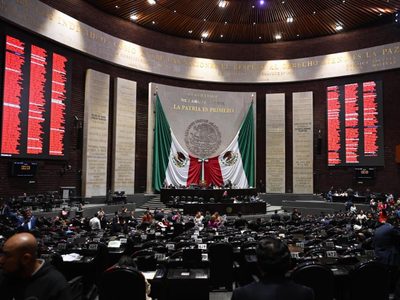 Diputados aprueban reforma a Ley de Aduanas; oposición reclama que no combate huachicol fiscal