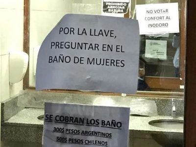 Los usuarios del Paso Cardenal Samoré deberán pagar por el uso de los baños
