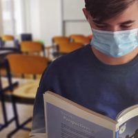 Escándalo en las escuelas porteñas: denuncian que 300 personas se contagiaron de coronavirus