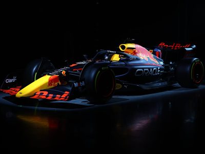 Red Bull presenta el RB18, su nuevo coche para la temporada 2022