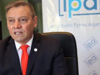 Guiños y críticas al Gobierno desde las cámaras empresariales