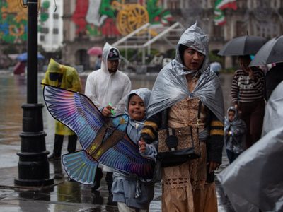 Tormenta Narda se acelera a huracán y azotará el martes con lluvias intensas a estas entidades