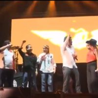 Colapsa escenario en mitin de Álvarez Máynez en NL; reportan fallecidos (Video)