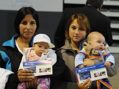 ANSES: cómo acceder a los créditos para beneficiarios de la AUH