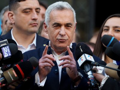 Consejo electoral de Rumania rechaza candidatura de político derechista