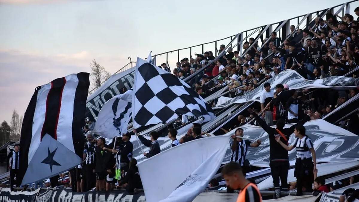 Gimnasia mantiene intacta la esperanza por el ascenso