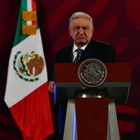 AMLO lanza 10 preguntas al Poder Judicial