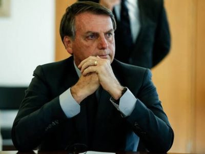 Bolsonaro da la vuelta a los pronósticos y aventaja a Lula en primera vuelta