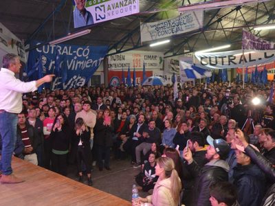 Figueroa en Cutral Co: “Nadie de la Comarca sabe en qué se puso un peso porque no existen controles”