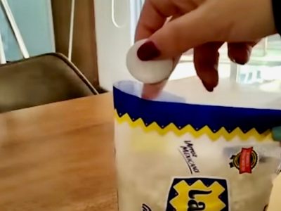Pamela Cerdeira descubre con AirTags que ayuda para damnificados nunca llegó a Turquía