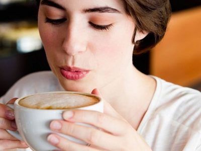 No compres más stevia y preparala de forma natural de forma muy fácil y sin gastar una fortuna