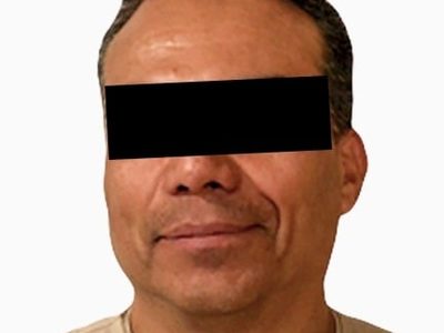 México extradita a EU al líder de "Los Salazar"; era lugarteniente clave del "Chapo"Guzmán