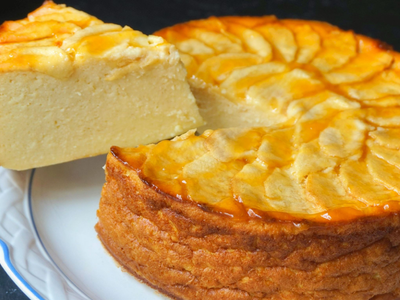 Torta de manzana en freidora de aire: fácil y rápida pero que te va a hacer quedar como un chef a la hora del mate
