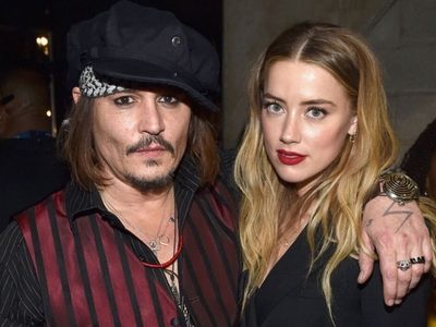 Entre abucheos, Amber Heard aseguró que el juicio contra Johnny Depp fue doloroso y traumático