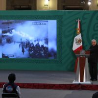 AMLO reta a artistas e intelectuales a manifestarse sobre disturbios de "infiltrados"
