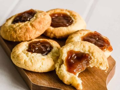 Pepas baratas sin manteca y sin amasar: la receta imperdible para la hora de la merienda
