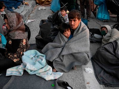Desesperación de los refugiados tras el incendio del campamento en Grecia