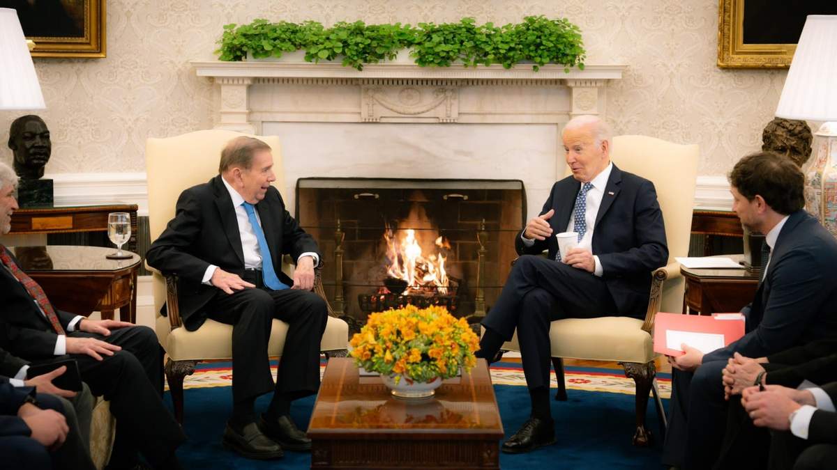 Reunión entre Biden y González Urrutia