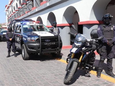 Policías de Izúcar de Matamoros reprimen y agreden sexualmente a periodistas y activista