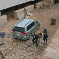 “Familia nacional”, sátira político-social sobre la violencia