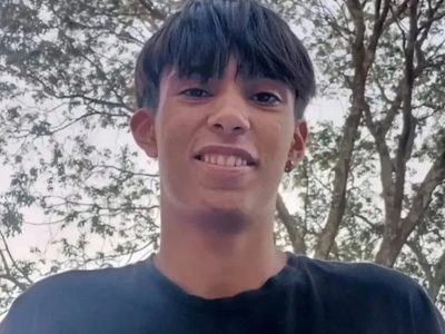 La adolescente acusada de asesinar a puñaladas a su novio seguirá detenida