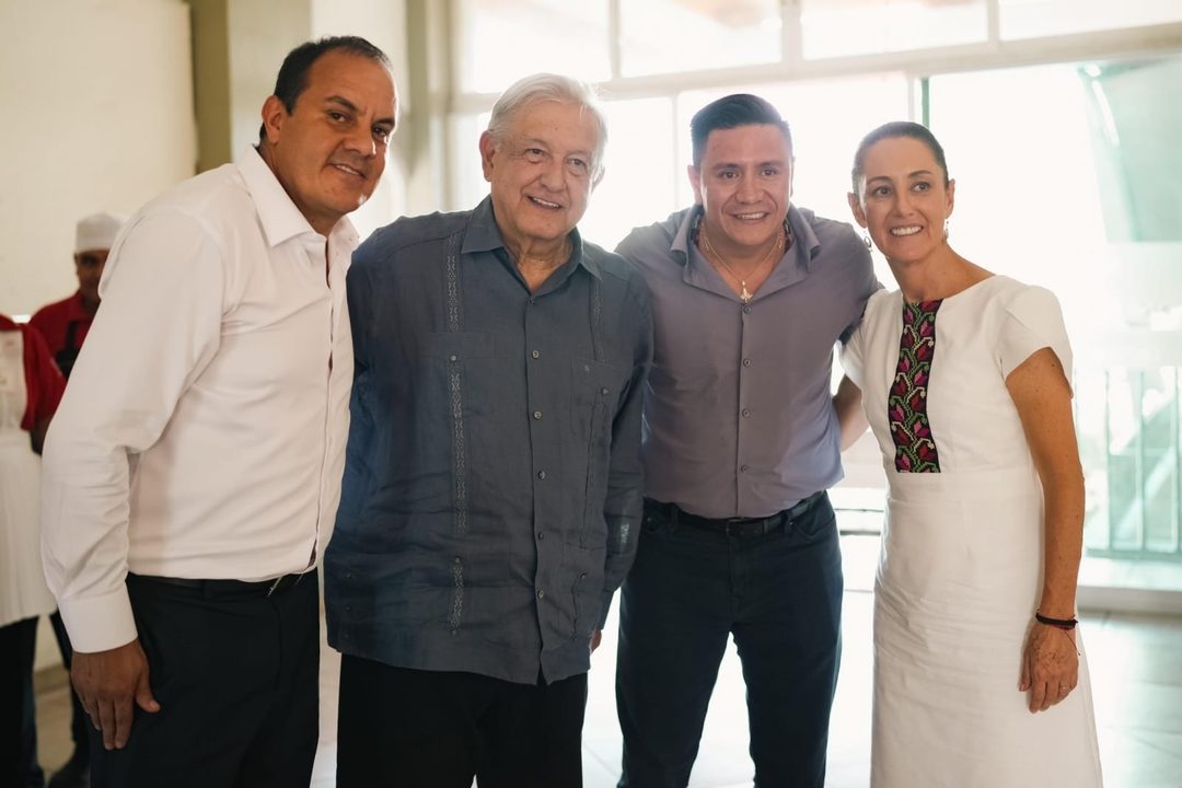 Blanco AMLO Sheinbaum