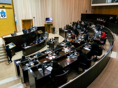 La Legislatura aprobó la reducción de ingresos brutos a profesionales de la construcción
