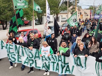 ATE Santa Cruz anunció un paro de 72 horas en reclamo de paritarias