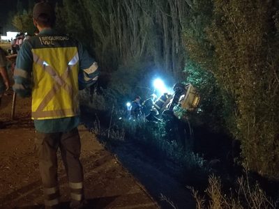 Dos personas de Santa Cruz resultaron heridas tras protagonizar un fuerte choque sobre la ruta 7