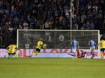 Revelan audios del VAR del partido de Cruz Azul vs. América (Video)