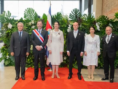 Rodrigo Chaves asume la Presidencia de Costa Rica