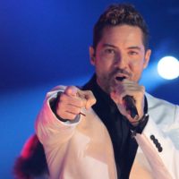 Volvió a la normalidad: David Bisbal se lució en el tercer concierto de su gira por España