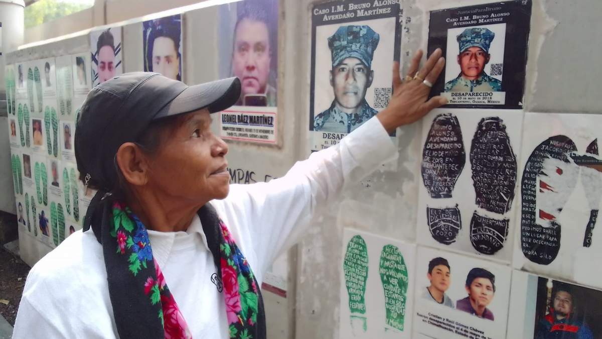 Integrante del colectivo Huellas de la memoria
