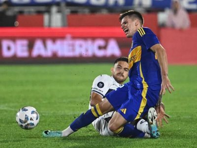 Se salvó de lo peor: Boca confirmó la lesión que sufrió Kevin Zenón