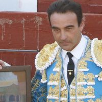 En medio de los preparativos de su boda, Enrique Ponce recibió la peor noticia: sin corrida