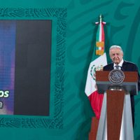 Con "Los caminos de la vida" AMLO dice que, ante la pandemia, hay que "correr ciertos riesgos"