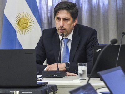 Nicolás Trotta, aislado por contacto estrecho de coronavirus