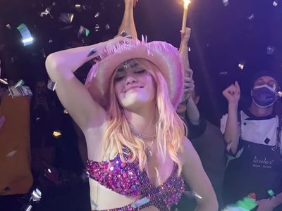 Brillos, papelillos y una exclusiva DJ: así fue como Lali Espósito celebró sus 30 años