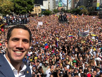 Guaidó anunció que el 23 de febrero entrará la ayuda humanitaria a Venezuela