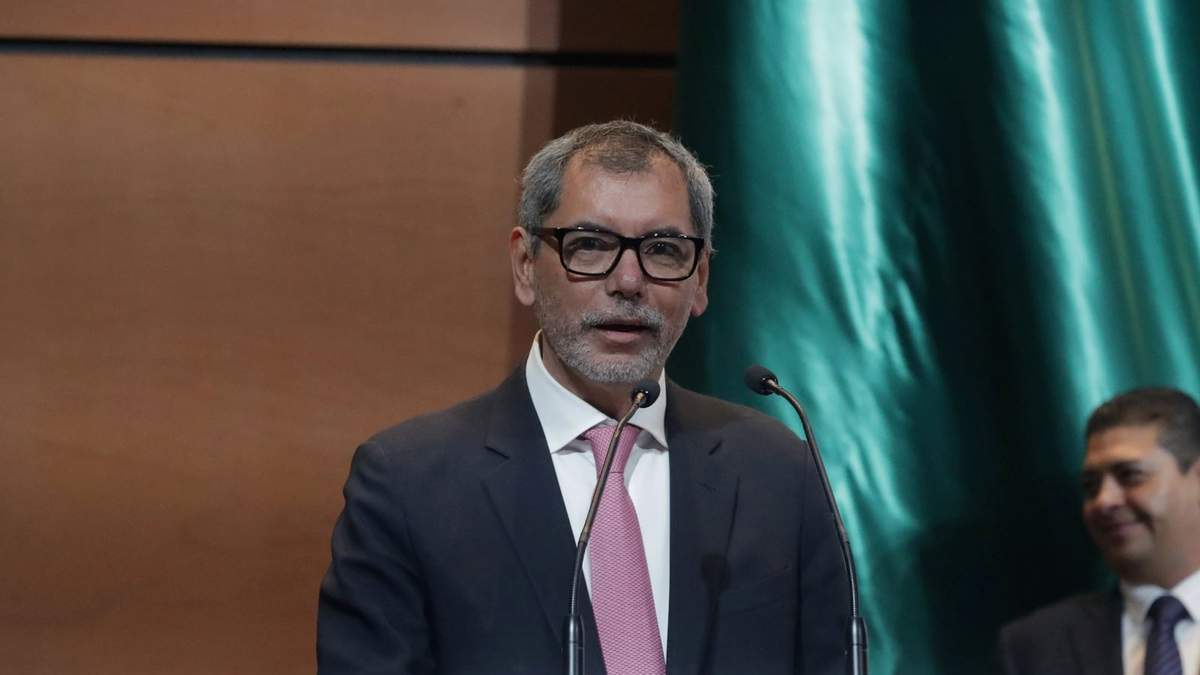 Édgar Amador Zamora, secretario de Hacienda