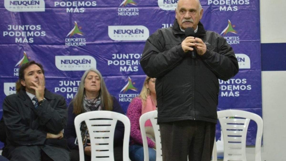 Mapuches piden la renuncia Jorge Lara. Fuente: (Facebook)
