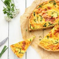 Tarta de vegetales sin masa: en pocos minutos, súper fácil y deliciosa, la receta definitiva que salva tus almuerzos