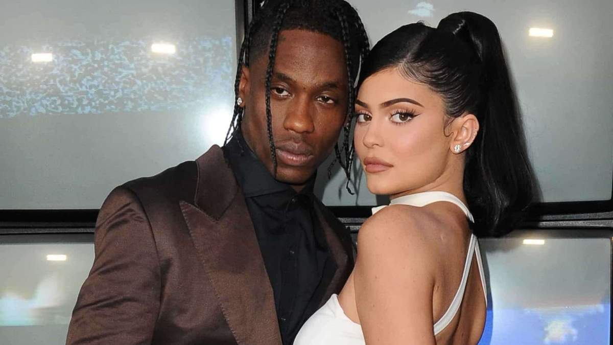 Kylie Jenner y Travis Scott. Fuente: (Twitter)